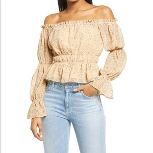 WAYF sz M beige smocked leopard off shoulder blouse